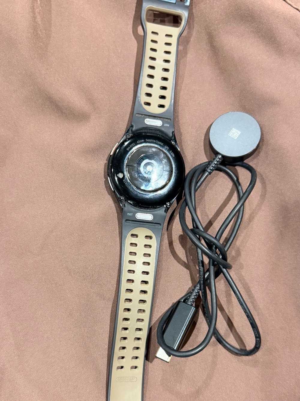 Samsung Galaxy Watch6 Classic 43mm Black Bluetooth Smartwatch - Picture 2 of 4